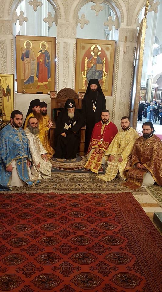 დღეს პატრიარქმა მარნეულისა და ჰუჯაბის ეპარქიის სამღვდელოება დააჯილდოვა KARIBCHE